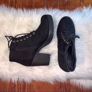Women’s Black Chunky Heel Combat Boots, size 9